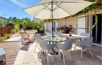 Balkon lub taras w obiekcie Lovely Home In Murviel-Lès-Montpellie