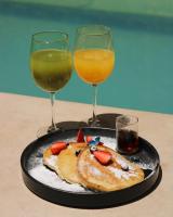 Jídlo v hotelu nebo okolí