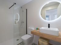 A bathroom at Pasitoblanco Porto Mare 7 Seaview Villa private heated pool