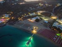 Bazén v ubytování 1Path Thea Mykonos Super Paradise Beach House nebo v jeho okolí