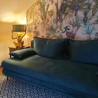 A seating area at Fit Paradise Apartman