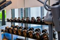 Crowne Plaza - Dar Es Salaam by IHGにあるフィットネスセンターまたはフィットネス設備