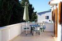 Balkón alebo terasa v ubytovaní Apartments with a parking space Sabunike, Zadar - 5745