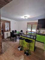 Posedenie v ubytovaní Apartmani G&E