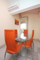 Půdorys ubytování Apartments with a swimming pool Podgradina, Novigrad - 6198