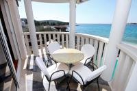 Balkón alebo terasa v ubytovaní Family friendly apartments with a swimming pool Rogoznica - 7557