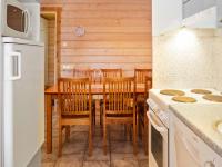 Kuchyň nebo kuchyňský kout v ubytování Holiday Home Ruka snow & sun 4 by Interhome