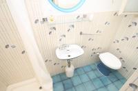 Kúpeľňa v ubytovaní Apartments with WiFi Mali Losinj (Losinj) - 7992