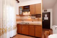 Kuchyň nebo kuchyňský kout v ubytování Apartments by the sea Prizba, Korcula - 9227