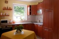 Kuchyňa alebo kuchynka v ubytovaní Holiday house with a swimming pool Zagore, Opatija - 7922