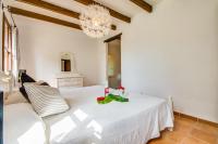 Łóżko lub łóżka w pokoju w obiekcie Ideal Property Mallorca - Es Puput