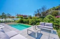 Bazén v ubytovaní Villa Kòsmos - Piscina e Giardino - Villasimius alebo v jeho blízkosti