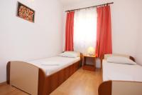 Posteľ alebo postele v izbe v ubytovaní Apartments with a parking space Orebic, Peljesac - 10075