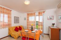 Posedenie v ubytovaní Apartments and rooms by the sea Brela, Makarska - 13118