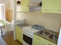 Kuchyň nebo kuchyňský kout v ubytování Apartments with parking spaces Supetar, Brac - 13180