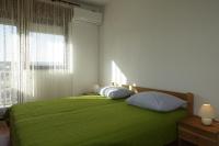 Posteľ alebo postele v izbe v ubytovaní Apartments with a parking space Nin, Zadar - 14733