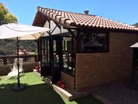 Patio alebo iná vonkajšia časť ubytovania Casa el EDEN de Cameros