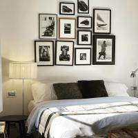 Posteľ alebo postele v izbe v ubytovaní Pescallo Apartments
