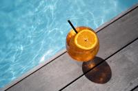 A piscina localizada em H&ocirc;tel Jules Verne, BW Signature Collection ou nos arredores
