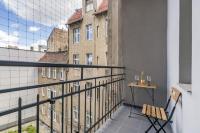 Balkon lub taras w obiekcie Kwiatowa Apartments Poznań City Center by Noclegi Renters