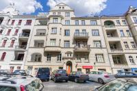Budynek, w którym mieści się apartament
