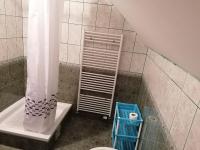 Kúpeľňa v ubytovaní Apartment Smoljanac 14979a
