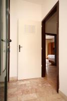 Posteľ alebo postele v izbe v ubytovaní Apartments by the sea Brist, Makarska - 505