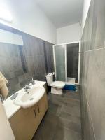Koupelna v ubytování High Speed Holiday Apartment
