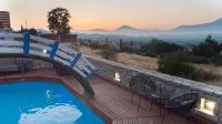 A general mountain view or a mountain view taken from A villát