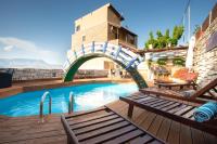 The swimming pool at or close to Villa Gogo offers privacy and pool