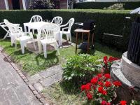 Ogród w obiekcie Beaurepaire Gîte entre Terre et Mer