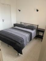 Posteľ alebo postele v izbe v ubytovaní Piscine chauffée Clim WIFI 13 personnes Centre Valras-Plage