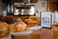 Еда / где поесть недалеко от отеля