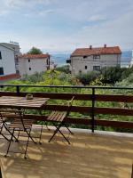Balkón alebo terasa v ubytovaní Apartments by the sea Duce, Omis - 2821