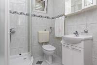 Kúpeľňa v ubytovaní Apartment Mimice 2805b