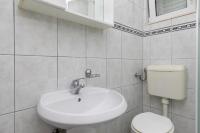Kúpeľňa v ubytovaní Apartment Mimice 2805b