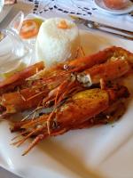 ホテルの敷地内または近くでの食事または食べ物