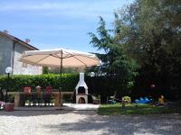 Vonkajšia záhrada v ubytovaní Apartments with parking spaces Sveti Anton, Krk - 5288