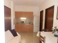 Kuchyňa alebo kuchynka v ubytovaní Apartments with parking spaces Sveti Anton, Krk - 5288