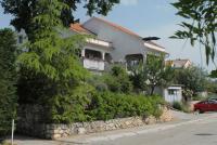 Budynek, w którym mieści się apartament