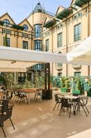 Un restaurante o sitio para comer en Hotel Silken Villa de Laguardia
