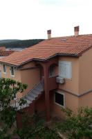 Budynek, w którym mieści się apartament