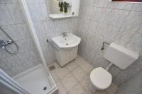 Kúpeľňa v ubytovaní Apartments by the sea Kustici, Pag - 6353