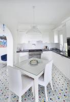 Kuchyňa alebo kuchynka v ubytovaní Villa sul mare - Praiano (Amalfi Coast)