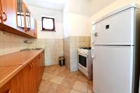 Kuchyň nebo kuchyňský kout v ubytování Holiday Home Matan