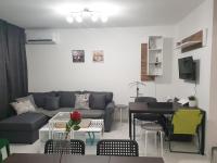 Posezení v ubytování New The Twins Varna Two-Bedroom, Apt 5 at 15 Tsani Ginchev Street, floor 3