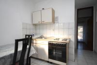 Una cocina o kitchenette en Apartments with a parking space Mavarstica, Ciovo - 8685