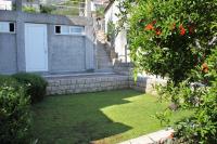 Vonkajšia záhrada v ubytovaní Apartments with a parking space Mlini, Dubrovnik - 9043