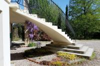 Ogród w obiekcie Superb contemporary 2 bed villa +private pool