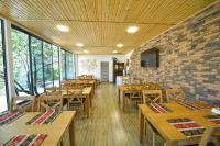 Restaurace v ubytování Madin Eco Hotel